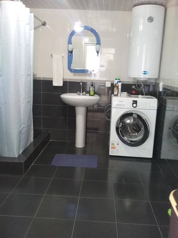 Birkiani Guest House Anisa المظهر الخارجي الصورة