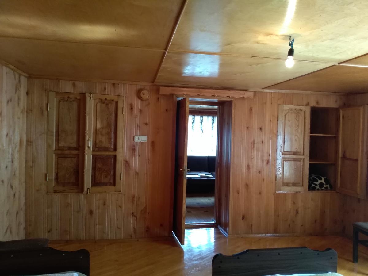 Birkiani Guest House Anisa المظهر الخارجي الصورة